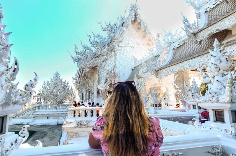 Northern Thailand Tour 6 Days - Habibi World Travel and Tour - Chiang-Rai-Golden-Temple 08