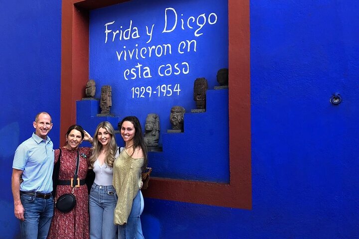 Mexico Travel - Frida Kahlo Museum, Diego Rivera Studio