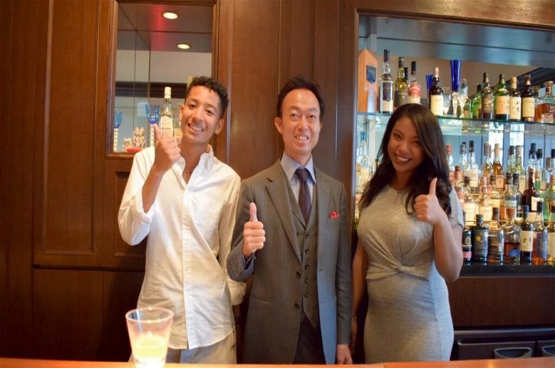 Japanese Pub Hopping Tour