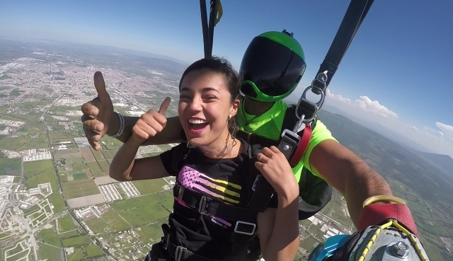 Skydive Celaya jump 