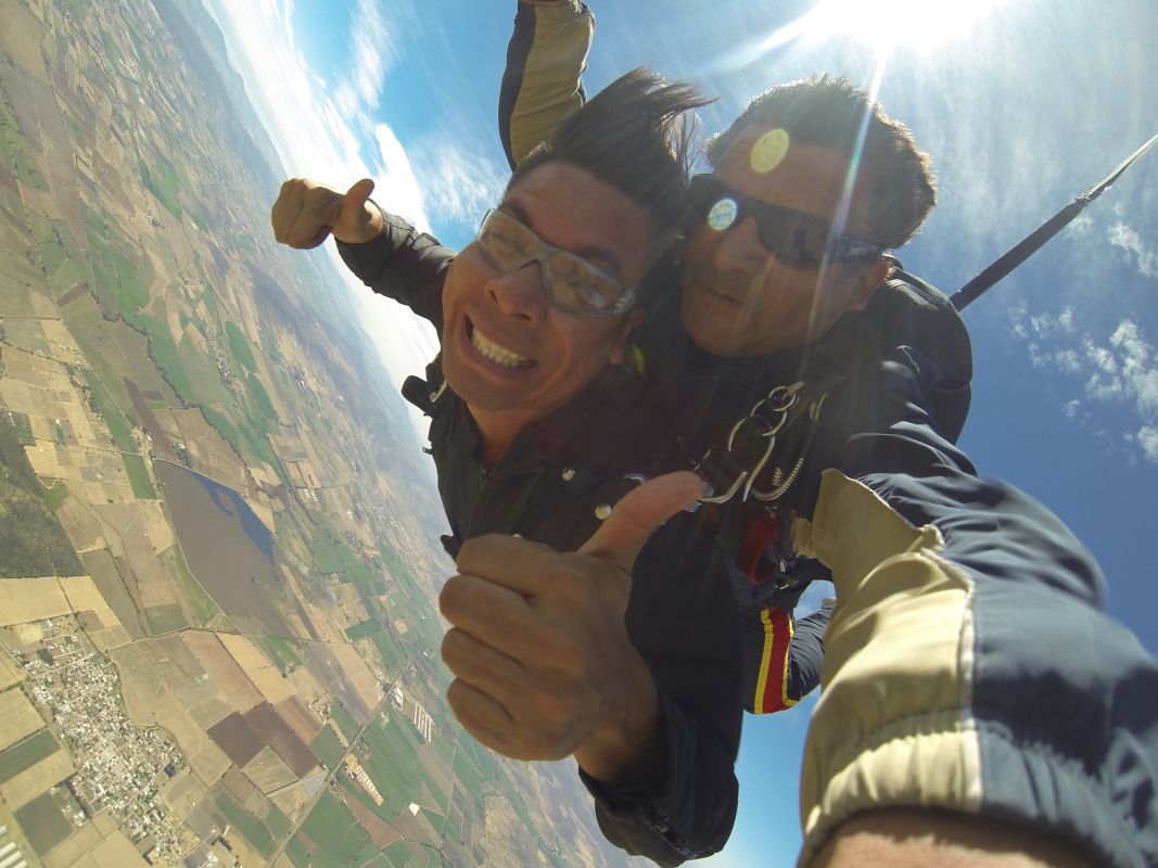 Skydive Celaya jump