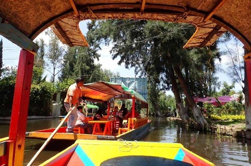 Floating Gardens 0007 - Habibi World Travel & Tour